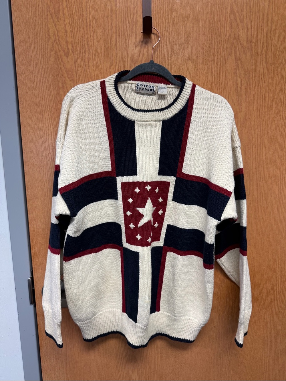 Cotton Traders Vintage 80’s Thick 100% Cotton Cream Crewneck Sweater